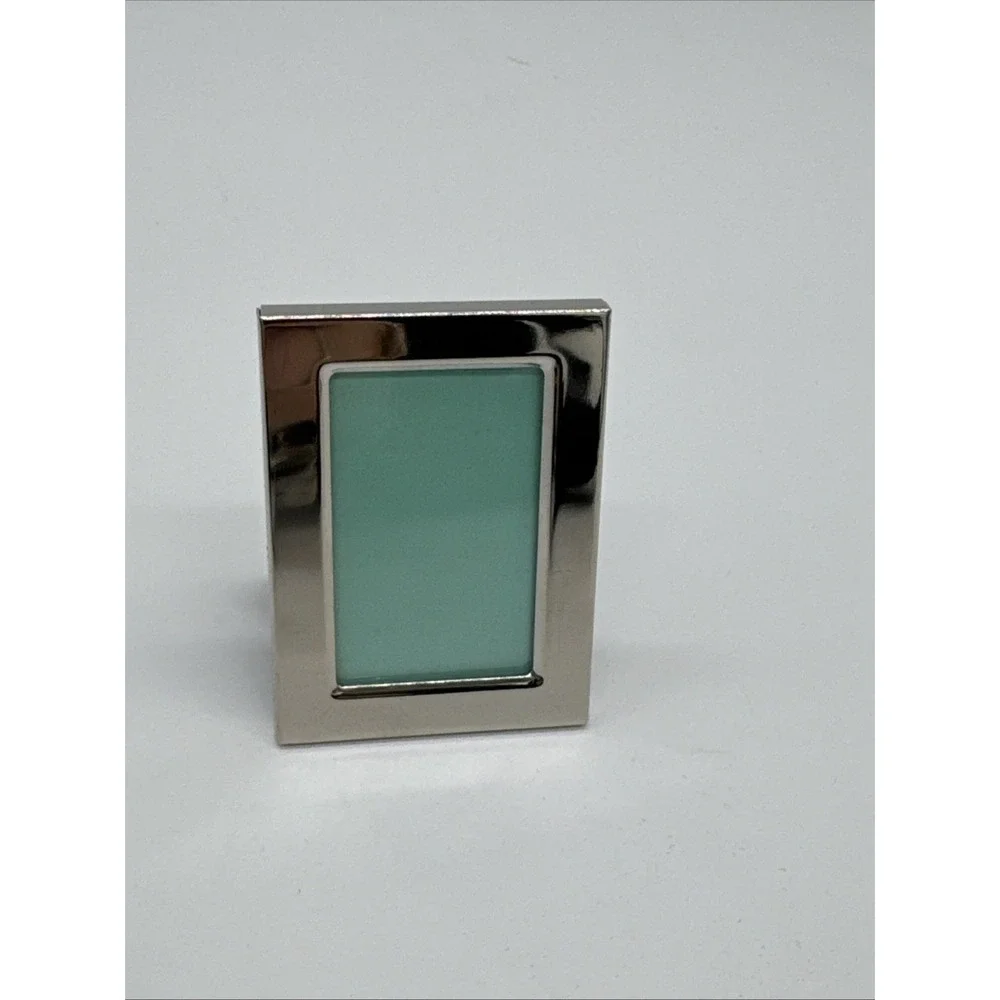 SMALL‎ Silver Tone PICTURE FRAME - 2